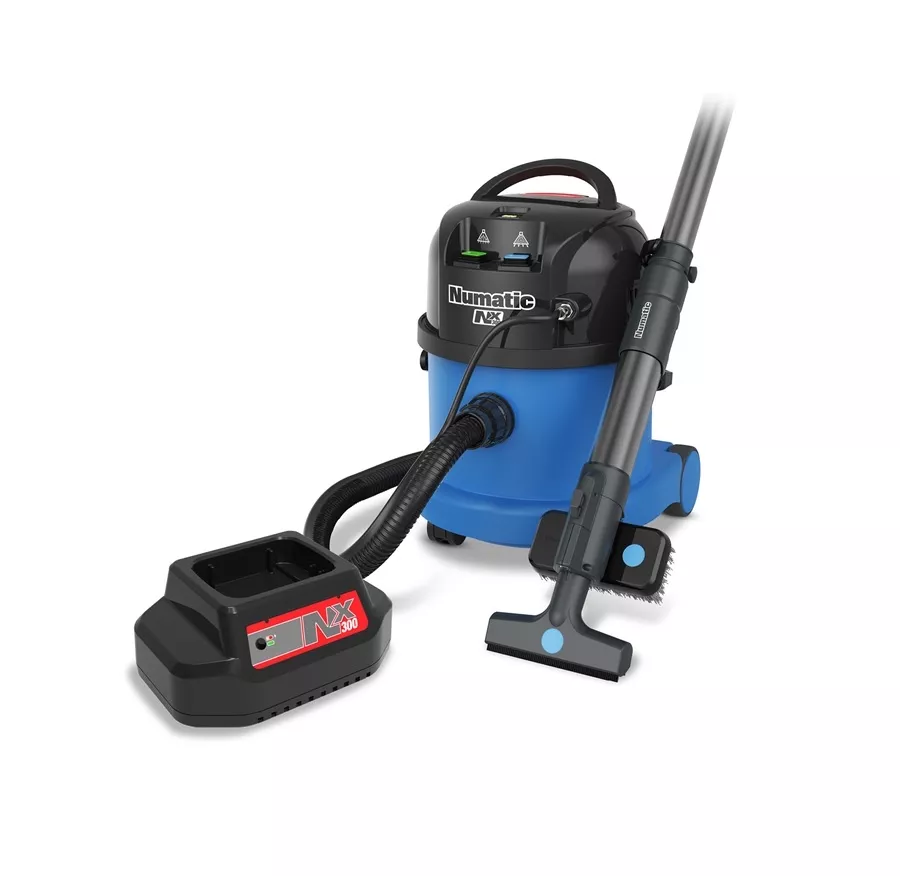 Numatic CTB370NX/0 X-Tract Batterie-Staubsauger mit Ladegerät, inkl. Zubehörset CTX170 (ohne AKKU)
